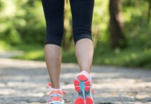 Benefits of walking 30 minutes a day, easy, cheap and effective